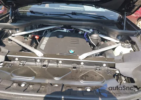 2026 BMW X7 xDrive40I из США, поврежденный, VIN 5UX23EM01T9071097